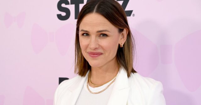 O segredo de Jennifer Garner para perder peso é esse óleo de cura, cheira "melhor que perfume"

