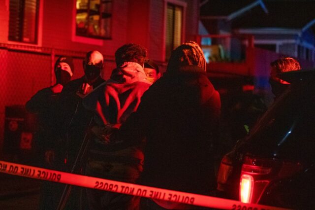Oakland Police Id Man morto na rua East 27th

