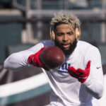 Odell Beckham Jr. Tee NY Giants fãs com postagem de mídia social