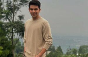 Oficialmente detido, esta é a reação de Jonathan Frizzy quando ele entrou na prisão pela primeira vez Oficialmente detido, esta é a reação de Jonathan Frizzy quando ele entrou na prisão pela primeira vez