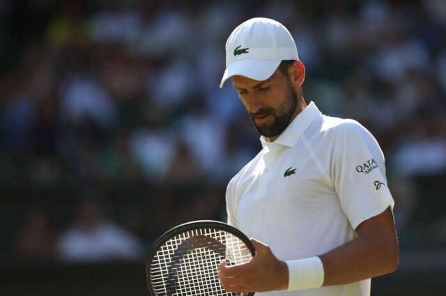 Novak Djokovic com a Medalha de Ouro Olímpica em Paris 2024 - Imagem Fonte: Getty