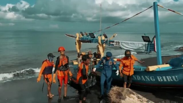 Operações prolongadas de SAR: 3 vítimas do corpo do KMP Tunu Pratama encontrado nas águas de Jembrana

