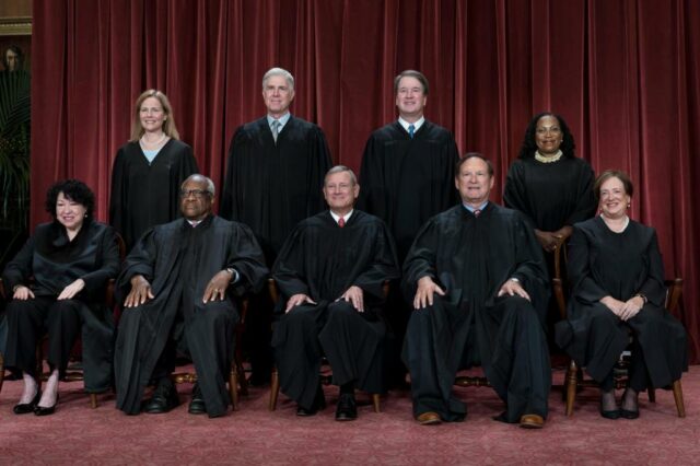 Opinião: A teoria executiva uniforme da Suprema Corte ameaça nosso equilíbrio de força

