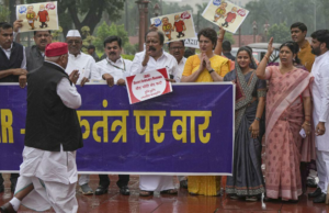 Opon Sindoor: Rajyaaa Sabha como um protesto da OPPN, que não foi um argumento Opon Sindoor: Rajyaaa Sabha como um protesto da OPPN, que não foi um argumento