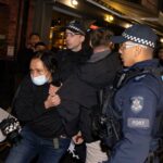 Os atacantes anti -semíticos se concentram à força na sinagoga, o restaurante israelense na Austrália