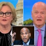Os democratas da MSNBC zombam de Cory Booker no chão do "teatro político" do Senado