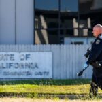 Os detalhes são criados por meio de supostos atiradores em Oakland Parole Agent Killing