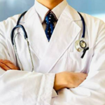 Os médicos de Oklahoma são acusados ​​de matar uma filha para se afogar