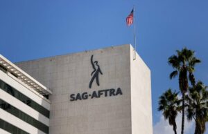 SAG-AFTRA afirma que o acordo WBD da Netflix ‘levanta muitas questões sérias’ e deve levar a mais produção Os membros do SAG-AFTRA ratificam o contrato de mídia interativa após o vídeo de 320 dias