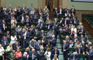 Os parlamentares poloneses de 2050 votaram junto com Pisa e Confederação. “Eles deram um sinal de sinal brilhante” Os parlamentares poloneses de 2050 votaram junto com Pisa e Confederação. "Eles deram um sinal de sinal brilhante"