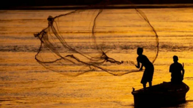 Os pescadores indianos foram presos pelas autoridades de Bangladesh

