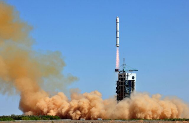 Os satélites dos Estados Unidos capturam a atividade do espaço da China

