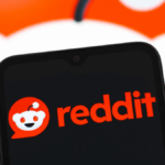Os usuários do Reddit no Reino Unido agora devem fazer upload selfies para acessar os dits de classe NSFW