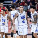 O título da Jordânia de Tnt Tropang Giga, Glenn Khobuntin e Henry Galinato Jr.
