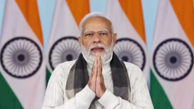 PM Modi para o BJP RSALLOLO CHS 5000 5000 Conevas de panela em Durgapore

