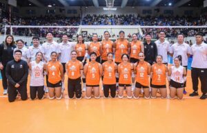 PVL em turnê: Farm Fresh Focused no progresso, não veja a sequência Fazenda Foxies frescos durante um PVL em uma partida de turnê contra o Galeies Tower Highters.