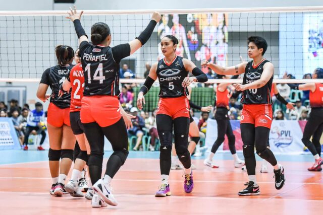 Crossovers Chery Tiggo, Cignal HD Spikers Ren Peñafiel'e Game Durante PVL