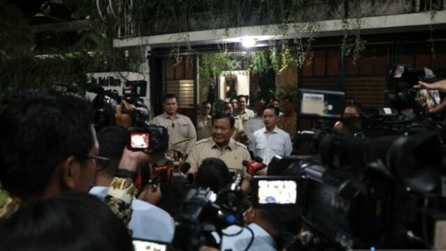 Pabowo visita a casa de Jokowi, a história da razão frequentemente no exterior: para o bem da confiança do mundo


