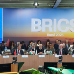 Países do BRICS que estão de volta à Índia à Convenção Global do Indiano