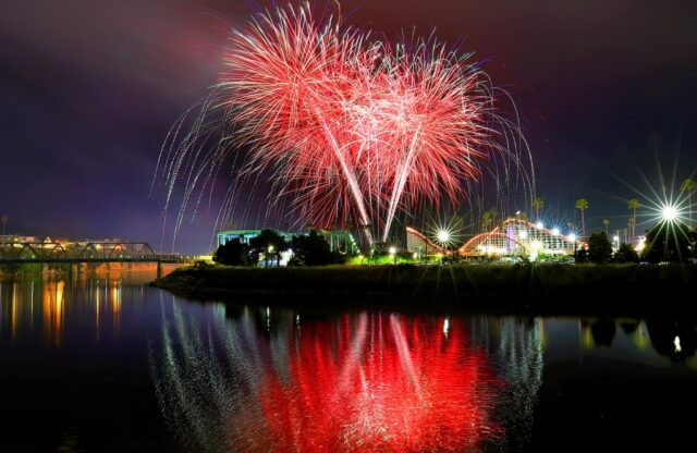 Para a maioria dos comitês de fogos de artifício na área da baía, os shows continuarão apesar da explosão do condado de Yolo

