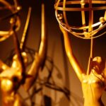 Para programas de televisão e atores que não obtiveram uma indicação ao Emmy: eu o cumprimento