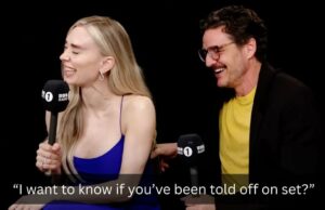 Pedro Pascal e Vanessa Kirby respondem a perguntas estranhas de crianças é fofo Pedro Pascal e Vanessa Kirby respondem a perguntas estranhas de crianças é fofo
