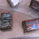 Os pacotes foram rotulados com nomes, incluindo 'Gelato Dream' e 'Leite Série', sugerindo que os medicamentos foram preparados e embalados para distribuição ilegal