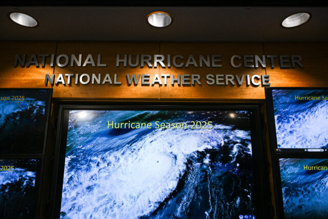 Pessoal de pessoal do clima 'claramente uma preocupação "em frente às inundações mortais do Texas

