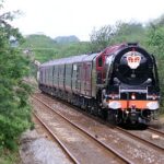 O rei decidiu que os custos operacionais anuais para o trem real são injustos no clima econômico atual de 1,5 milhão de libras e será encerrado em 2027