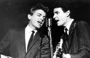 Phil e Don iluminaram as listas antes da chegada dos Beatles. Um novo livro restaura seu legado Phil e Don iluminaram as listas antes da chegada dos Beatles. Um novo livro restaura seu legado