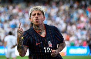 Poch: “despertado” Luna dá um exemplo para USMNT Poch: "despertado" Luna dá um exemplo para USMNT