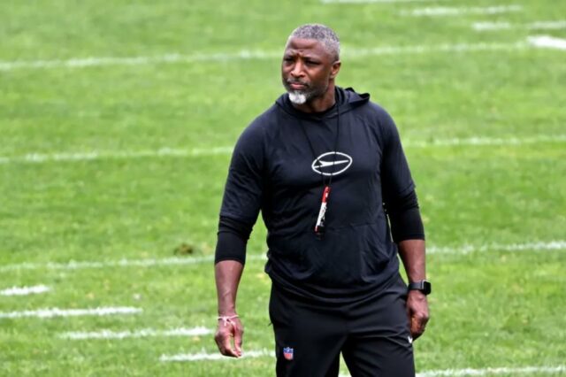 Por que Aaron Glenn é excepcionalmente construído para implementar sua primeira missão Jets

