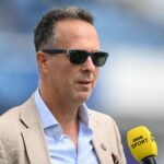 Após a derrota britânica em Edgbaston, Shoaib Beşir e Brydon Carsse. (Empréstimos: Getty)