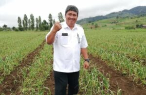 Prihosto Setyanto se tornou o diretor interino de Bulog, Novi Helmy, apoia uma carreira no TNI Prihosto Setyanto se tornou o diretor interino de Bulog, Novi Helmy, apoia uma carreira no TNI