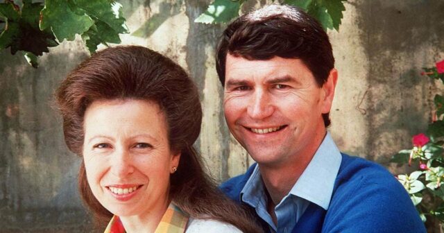 Princesa Anne e Sir Timothy Laurence Relationship Line

