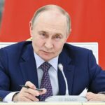 Diz -se que Vladimir Putin (acima) dizia que o Irã aceita um acordo nuclear americano, onde eles não puderam enriquecer o urânio