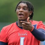 Qb ward: a ofensa de Titan é “muito metade agora”