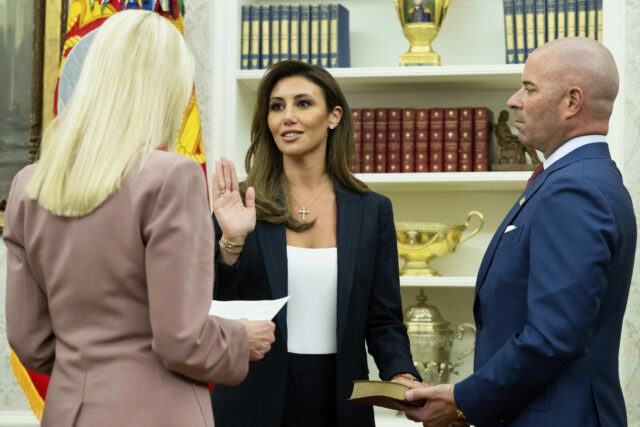Qual é a graça da última vez que Alina Habbagement

