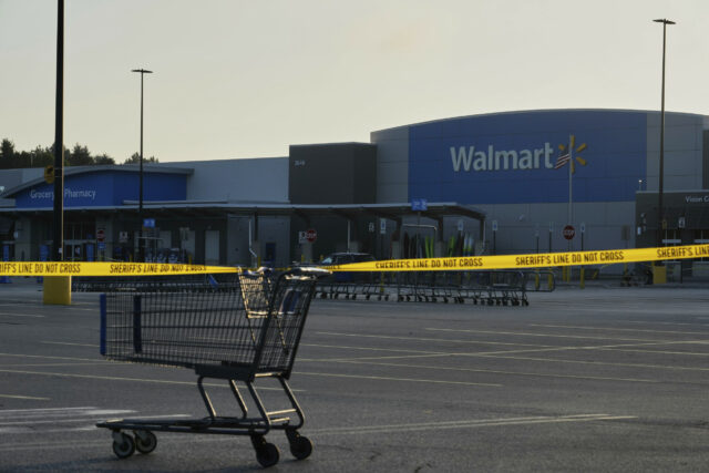 Quem é Bradford James Giles? O que sabemos sobre o Walmart esfaqueando suspeito

