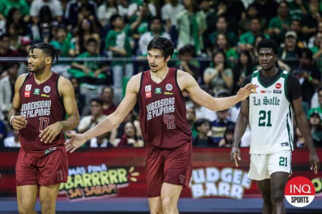 Lutando pelo velho Monfoon Quentin Millora-marrom agora com Macau Black Bears.