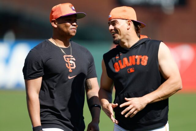 Rafael dirige para jogar a primeira base contra Braves, enquanto as respostas da SF -Giant estão procurando

