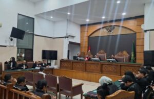 Receber rp. 15 bilhões para fechar os casos de jogo on -line de Komdigi, Rajo Emirsyah foi processado por 15 anos de prisão Receber rp. 15 bilhões para fechar os casos de jogo on -line de Komdigi, Rajo Emirsyah foi processado por 15 anos de prisão