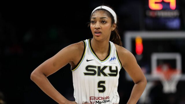 Reese mais recente em Blast WNBA Refs: “Você tem que consertar”

