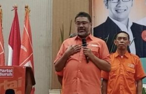 Rejeitar a transferência de dados pessoais nas taxas de Trump, trabalhadores prontos para demonstrar em unididel em 38 províncias Rejeitar a transferência de dados pessoais nas taxas de Trump, trabalhadores prontos para demonstrar em unididel em 38 províncias