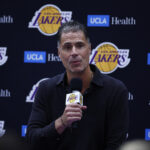 Relatório: Lakers interessado no agente livre da revisão da divisão