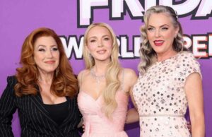 Reunião dos pais de Lindsay Lohan Stages ‘na estréia de’ Freakier Friday ‘ O elenco da armadilha para os pais onde estão agora