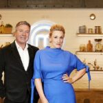 John Torode e Grace Dent estão retratados no Celebrity Master Chief em dezembro