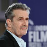 Rupert Everett diz que foi demitido de 'Emily na 5ª temporada de Paris:' Eu não sei por que '