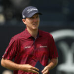 Russell Henley parabenizou Scottie Scheffler por sua vitória no Campeonato Open e aprecia o clima em Royal Portush