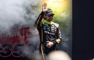 Ryan Bleney diz que as críticas dos campeões da NASCAR de “Mickey Mouse”, alegando que os títulos dos playoffs são padrão Ryan Bleney diz que as críticas dos campeões da NASCAR de "Mickey Mouse", alegando que os títulos dos playoffs são padrão